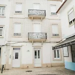 Casa Ribeiro * Nazaré